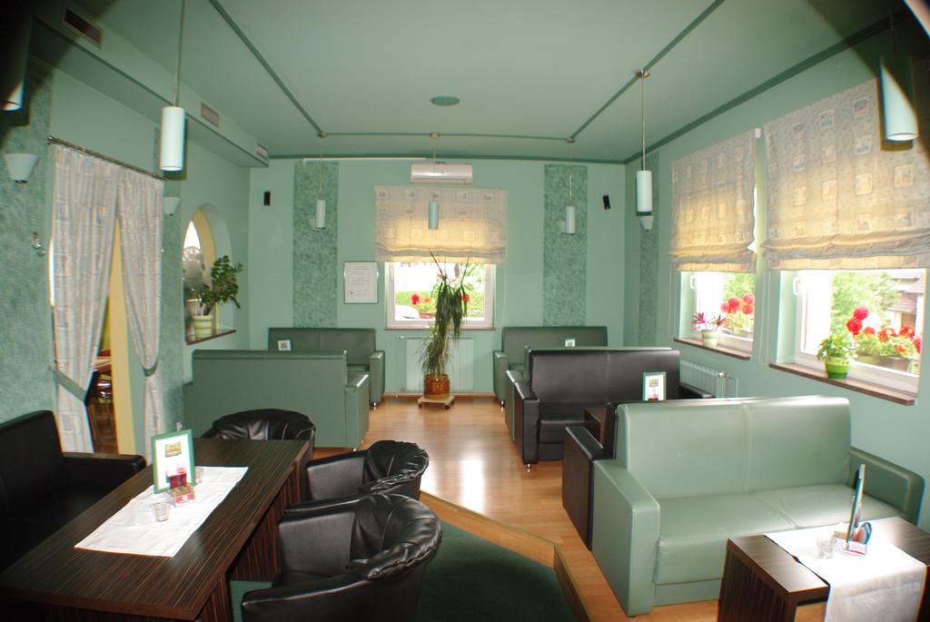 Guest House Mlada Lipa 마리보르 외부 사진
