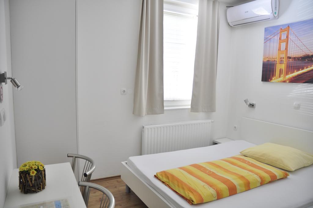 Guest House Mlada Lipa 마리보르 외부 사진